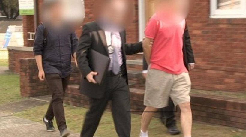 Σοκ! 59χρονος Αυστραλός διαπραγματευόταν την πώληση πυρηνικών στη Βόρεια Κορέα (βίντεο)